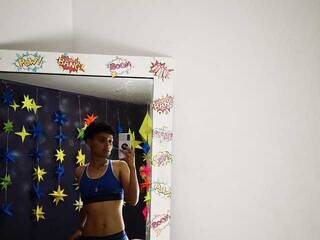 Erotisk videochat KHARLADAY