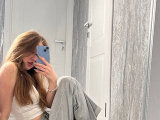 Erotisk videochat Kiana-White