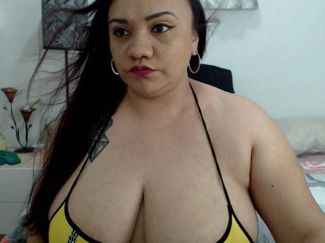 Bilder KimyStone I can't get enough @GOAL: Squirt Show + Pussy Play / Any Flash 80 tokens/ Offert WSP 300 tkns #latin #bbw #bigboobs #c2c #lovense #milf #bigass #cumshow