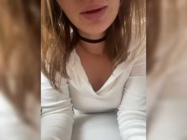 Bilder Kriss-me hello, my name i***risina. I only go to full private. send 200 tkn before private