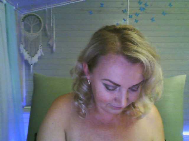 Kringkasting av skjermbilder ladynatali