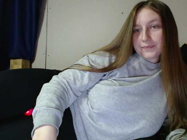 Bilder your_fox PUT ❤️ IF YOU LIKE AND LET'S HAVE FUN TOGETHERFOR REQUESTS WITHOUT TOKENS I KILL OUT. I DO NOT LOOK AT THE CAMERA. 1200373 collected 827 left to dildo in pussyLovense from 2 tokens