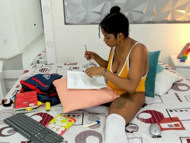 Kringkasting av skjermbilder Lara-Jonness