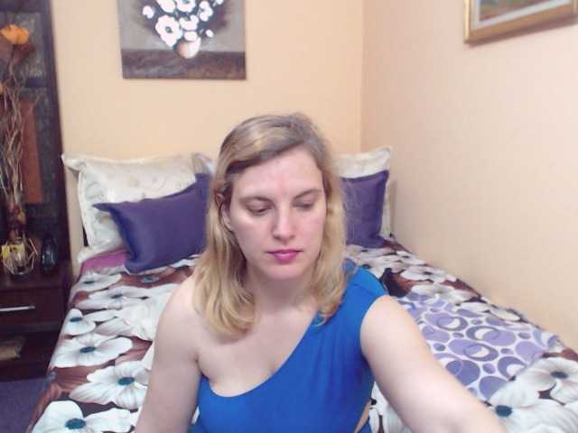 Bilder LaraDallas naughty girl love dirty sex .1 tk***iss .5tks pm.15 tks cam to cam.20 tks slap my big ass.30 tks twist nipells.50 tks pussy.100 tks fuck pussy1 min.250 tks fuck tha tpussy 5 ***party boss