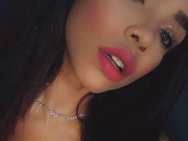 Foto av profilen Naughty_Karyh