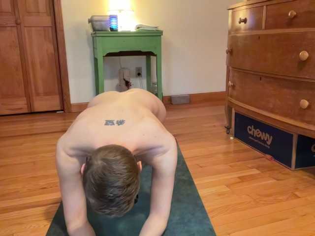 Bilder LeahWilde Naked workout, lurkers will be banned. @sofar earned so far, @remain remain until cum show!