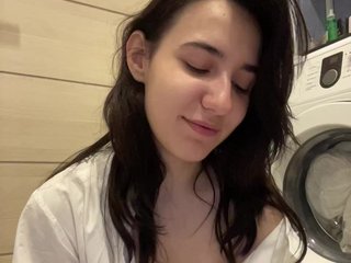 Erotisk videochat TinyKnock
