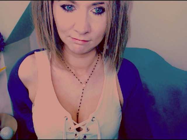 Bilder Lilly666 hey guys, if ur able to have fun and wanna play with me- here i am. i view cams for 40, to get preview of my body is 50