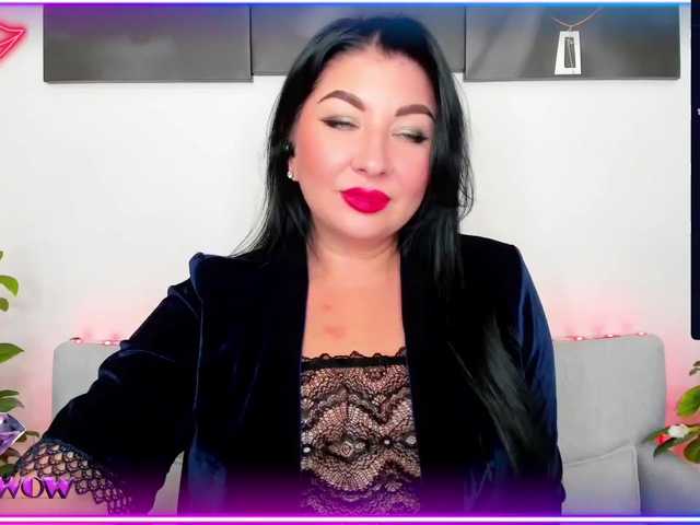 Bilder Lina-Wow Hello, I'm Lina! I love your vibrations, Lovense in me) from 2 tk, before private write in a personal, privates from 5 minutes less to a ban, I don’t show anything without tokens. WE HAVE FUN?