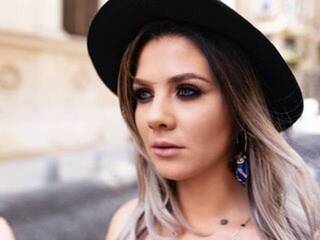 Erotisk videochat LinaCate