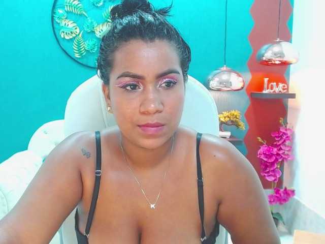 Bilder lya-roses show ass [35 tokens left] #latina #bigboobs #young #dirty #bigass