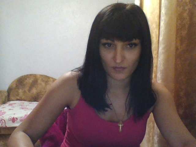 Bilder Mariya85 Add to friends 6 tok Open your camera 8 tok Private message to you 10 tok