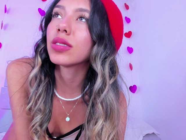 Kringkasting av skjermbilder Martina-Magni