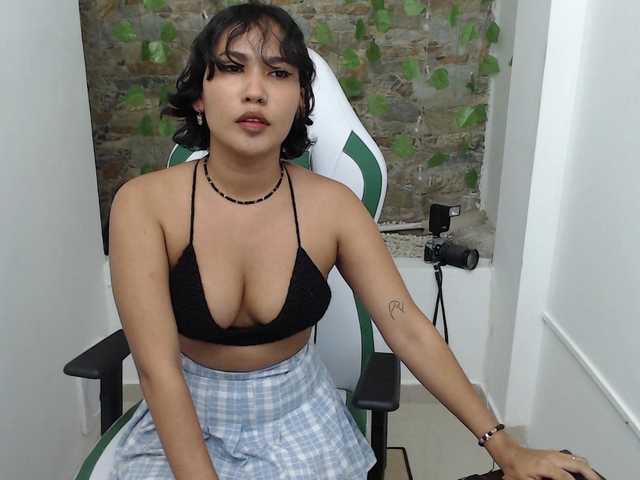 Bilder MaryRouss my lovense is connect come play with me