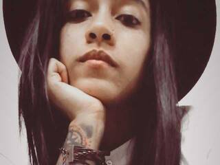 Erotisk videochat MegaanBlack