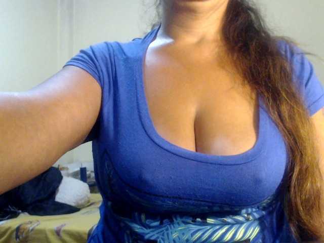 Bilder Meganny2023 short requests 15 tks #curvy #mature #bigboobs #anal