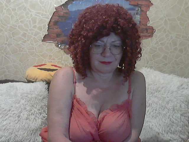 Bilder MerryBerry7 ass 20 boobs 30 pussy 80 all naked 120 open cam