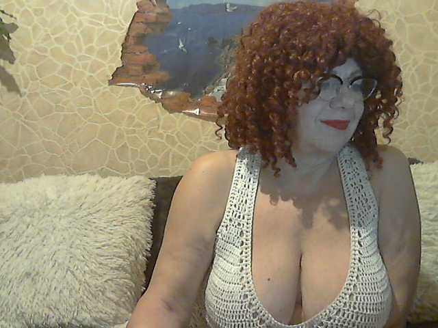 Bilder MerryBerry7 ass 20 boobs 30 pussy 80 all naked 120 open cam