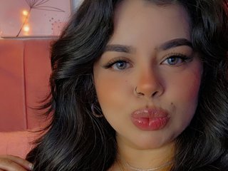 Erotisk videochat MiahJoness