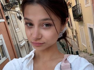 Erotisk videochat MiaRouxie