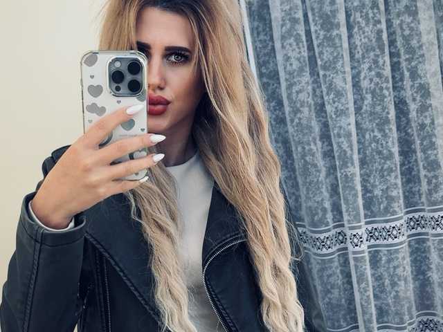 Foto av profilen Daria_Desire