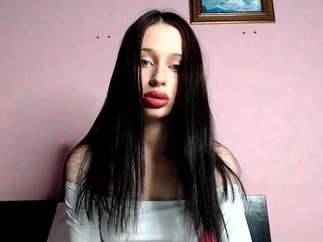 Bilder milenaabesson Hi, honey) I’m a new model here, but extremely talented) Sociable and proactive) I hope you enjoy the time spent in my company) Hugs)