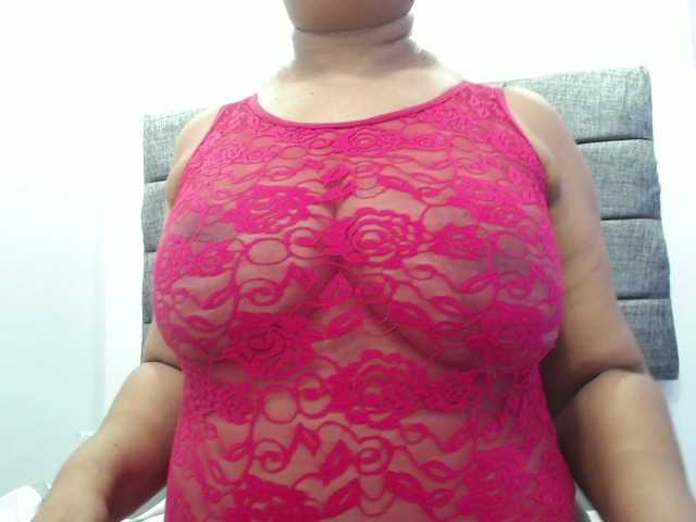 Bilder MilfPleasure1 hello guys ... come vist my room and for enjoy of me ... big fat pussy .. anal .. im very flexible mmm