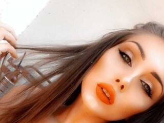 Erotisk videochat MiraBOMB