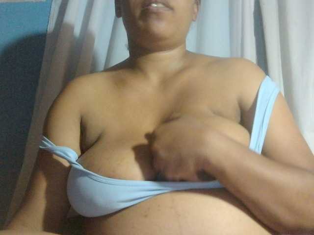 Bilder MIRANDAW Naked 30 ASS 15TITIS 10 FINGERS ASS 50PUSSY 20 FINGERS PUSSY 55