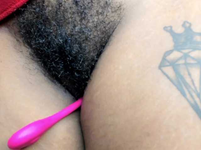 Bilder MissBlackCandy hairy#squirt #hairy #feet #bush #ebony