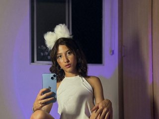 Erotisk videochat Littlegoddessx