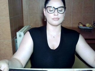 Erotisk videochat MoniqQuuen