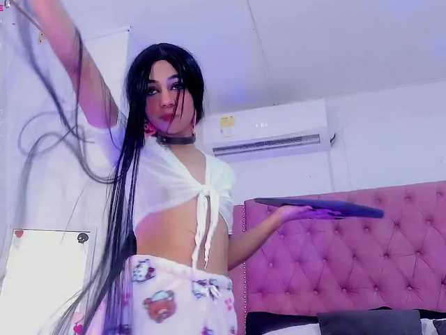 Bilder nana-kitten1 I dance sexy for you and get completely naked @total Control my lush PVT OPEN WITH CONDITIONS