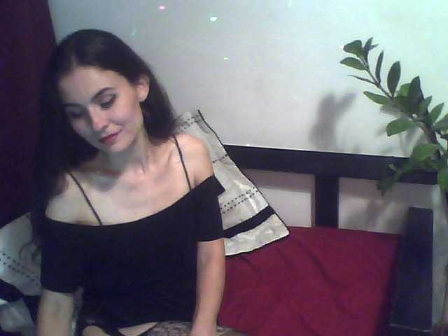 Bilder NataliDP Hi, I am Alice. In the general chat only communication and light flirting. In group-erotica, striptease. The maximum you want in full private. Collecting equipment for broadcasting 40000 - countdown: 5930 collected, 34070 left!