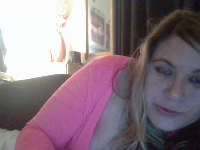 Bilder naughtysoph12 Sexy British Babe. TIP OR BAN POLICY- 20 second leway.Guided Tip Menu- Here for %%% PLEASURE%%%%.OnlyfansModel top 13% UK.PVT OPEN - NAUGHTY BLONDE.