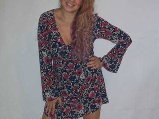 Erotisk videochat NelleTEASE