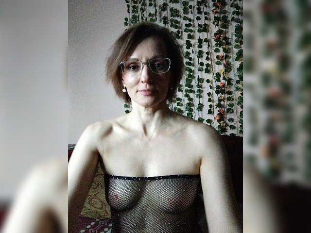 Bilder SweetMilfa oh with a big dildo in ***chat, we throw 100 tokens into the chat and ***the private session, all wishes must be agreed in a personal ***pussy big cock show [none] [none] [none]