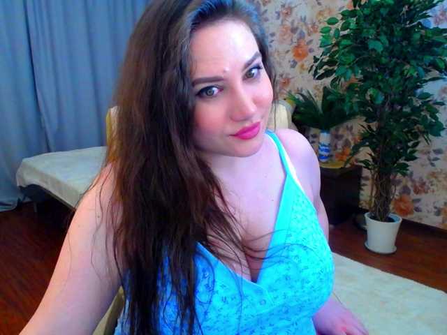 Bilder VeritableGirl Hi Guys! Welcome to my room! Let's have fun together... Tip me if you like me -9 -19 -29 -39 -49 -59 -69 -79 -89 -99 -199!!!