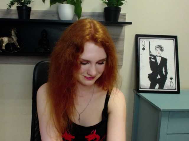 Bilder Noemi-Love Make me wet, ill make u sweat :) #sexy #petite #tease #cfnm #domina #redhead #natural #naughty #joi #cei #cbt #sph #fancy #fantasy