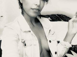 Erotisk videochat NylaSweet