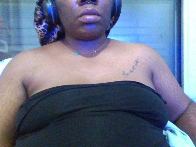 Kringkasting av skjermbilder NYRIELLE