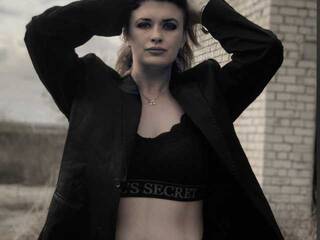 Erotisk videochat Oliolya