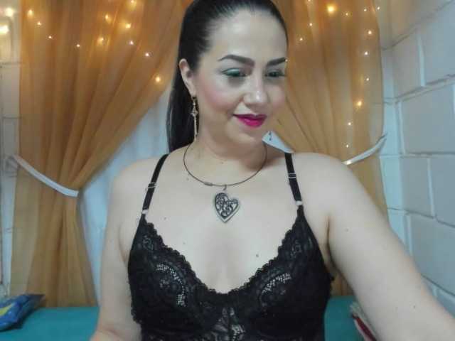 Bilder owenscandy Welcome to my room, we are going to have a good time, doing things together, deep throat, joi, blowjob, nude, and much more. don't ask without giving it's rud