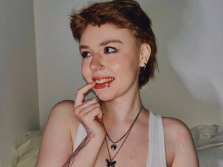 Erotisk videochat YourLola