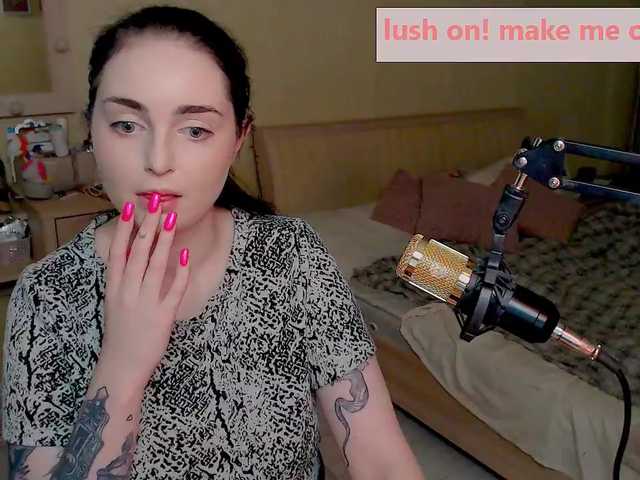 Bilder pinkiepie1997 welcome guys! Lets talk :) in group only dance and teasing :) all show in pvt