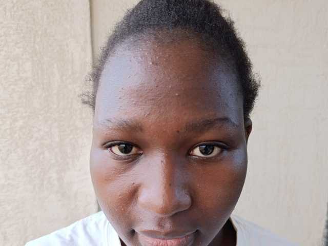 Foto av profilen Prettycameltoe1