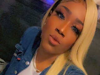 Erotisk videochat PrettyDoubleG