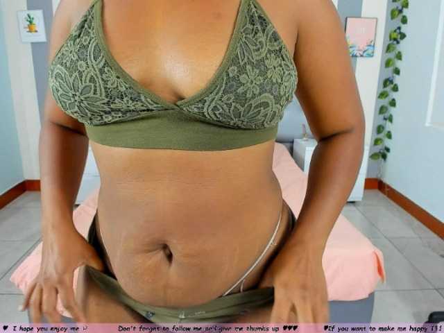 Bilder PreytonLeon Hi, I'm a new mommy, I want to meet you and play with you - Multi-Goal : suck toy hard #milf #new #natural #ebony #dildo #OhMiBod