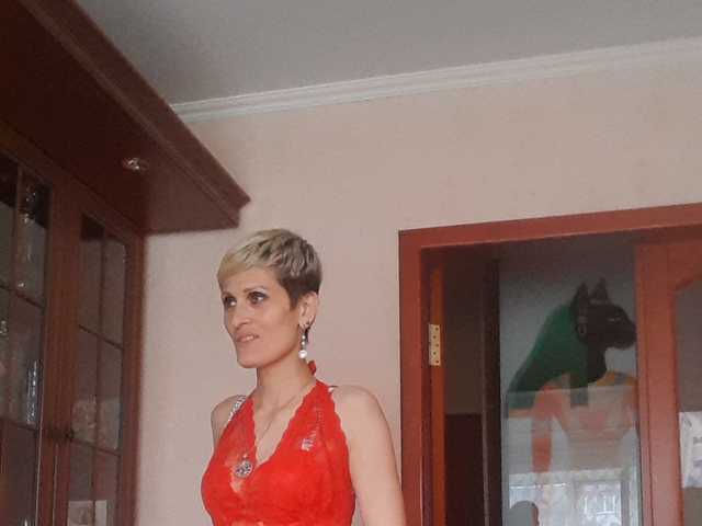 Foto av profilen N-I-M-F-O-M-A-N-K-A