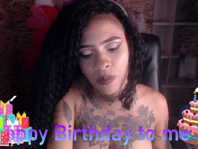 Bilder RaychelLennox ebonylatinabig assbig boobs ebony, young, hairysohw squirt for 1000 tkns